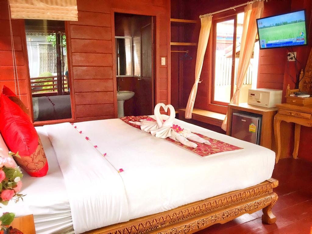 Phi Phi Maiyada Resort- Sha Certified Exterior photo